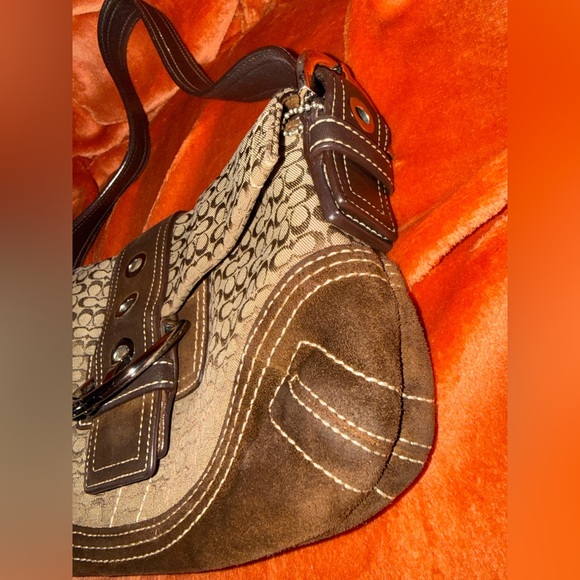 Brown coach soho bag - Picture 3 of 11